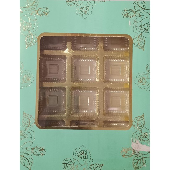 CHOCOLATE BOX 12 CAVITY RANDOM COLOUR GREEN / RED CHOCOLATE BOX 12 CAVITY RANDOM COLOUR GREEN / RED