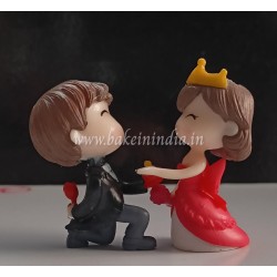 Cute Groom and Bride Couple Toys