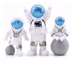 3pcs astronaut desktop ornament resin spaceman C 3pcs astronaut desktop ornament resin spaceman C
