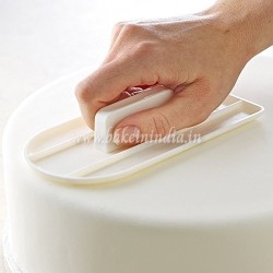 Decorating Icing/Fondant Cake Smoother Decorating Icing/Fondant Cake Smoother
