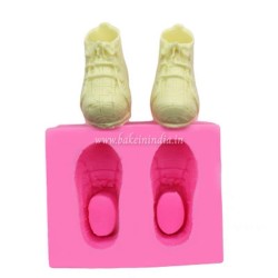 Shoes Shape Silicone Fondant Marzipan Mould. Shoes Shape Silicone Fondant Marzipan Mould.